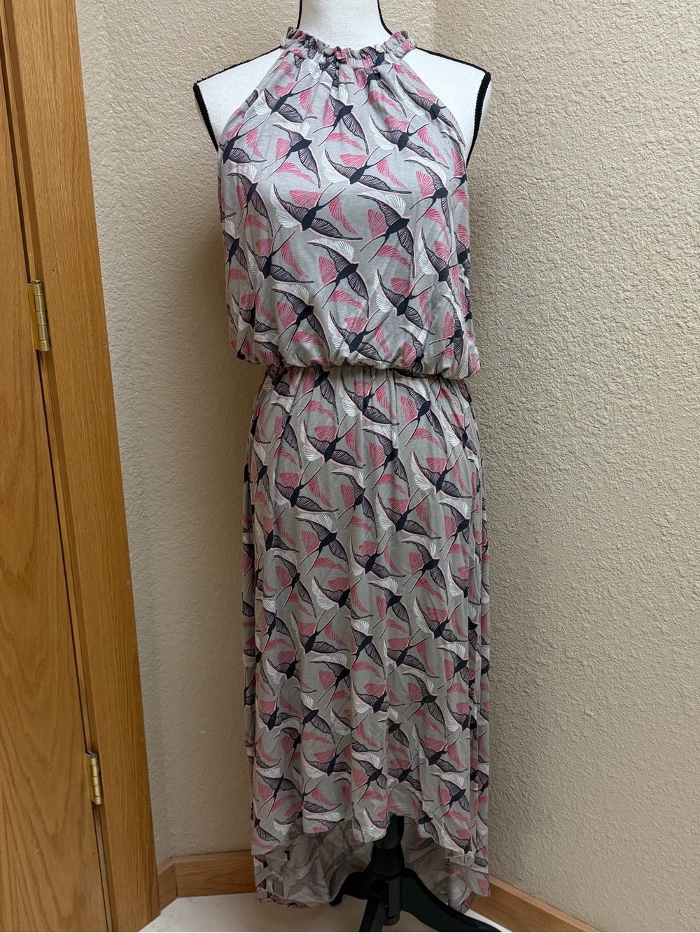 4/$20 Kohl's Pink and Gray Halter Floral Maxi Dress